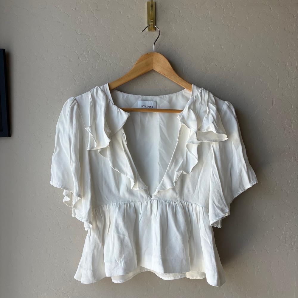 BOSKEMPER Top White Deep V-Neck Ruffle Peplum Flutter‎ Sleeve Top Size XS